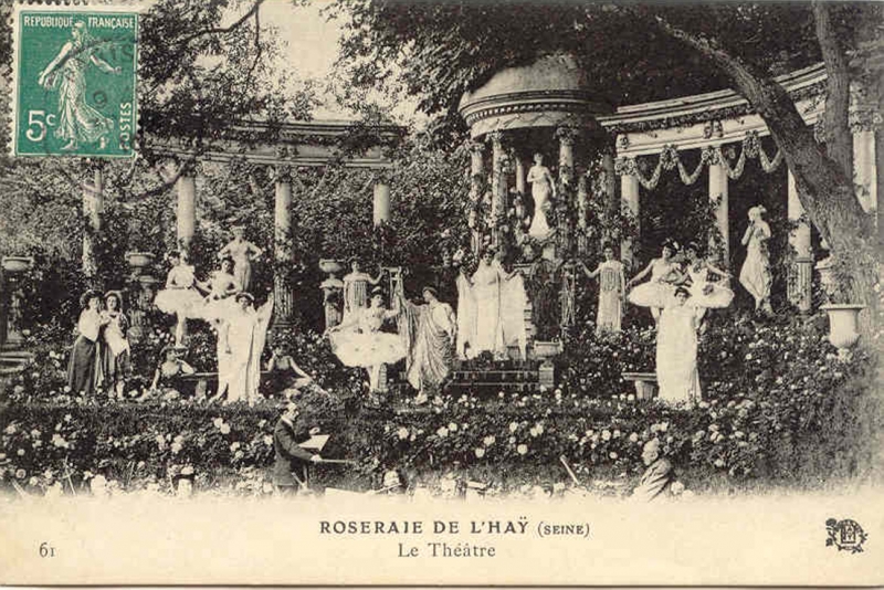 169-1-61-Roseraie-de-LHAY-Seine-Le-Theatre_wp